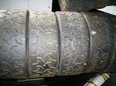 USED 18" KUMHO TYRES